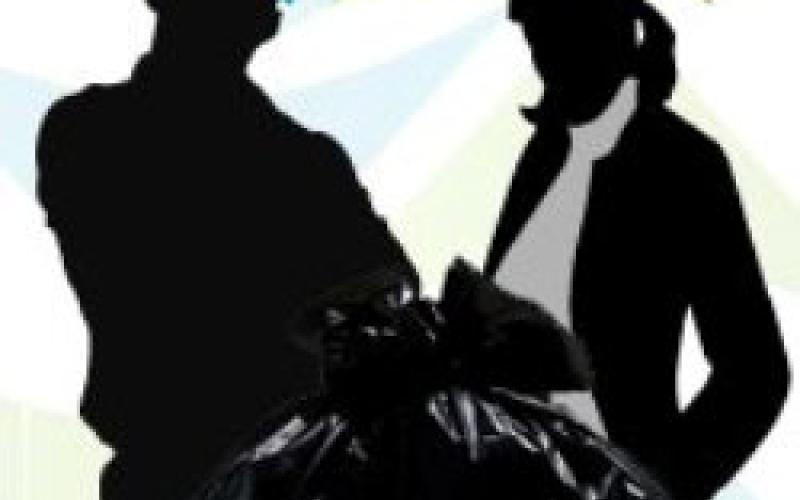 طلبة في "اليرموك" ينظمون حملة "بالكيس أحلى"