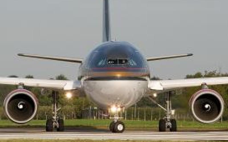 الطيارون يطالبون بالنقابة ويلوحون بالتصعيد حال رفضها 