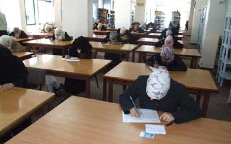 التربية تخير أحلام بين إعادة امتحان الفيزياء أو الانتظار للدورة الشتوية 