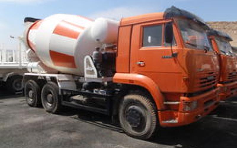  تدهور صهريج محمل بالإسفلت 