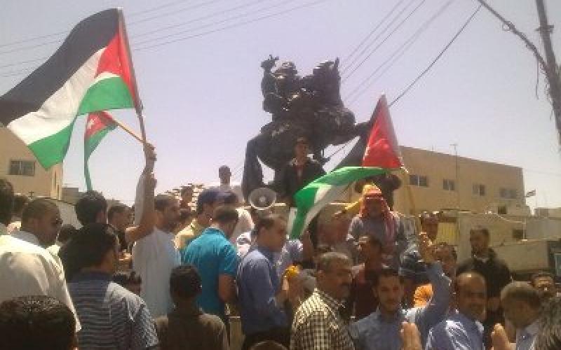 الكرك والطفيلة تخرجان في “جمعة الوفاء” لإصلاح النظام وغياب معان 