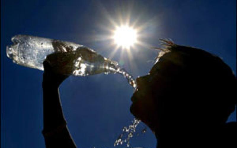 طقس حار والعظمى في عمان 33 درجة