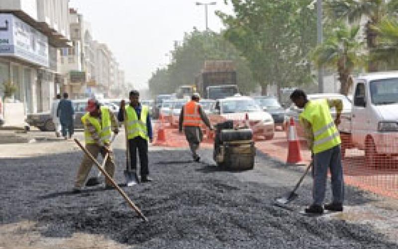 الأمانة تعد نظام الكتروني لتعبيد الطرق