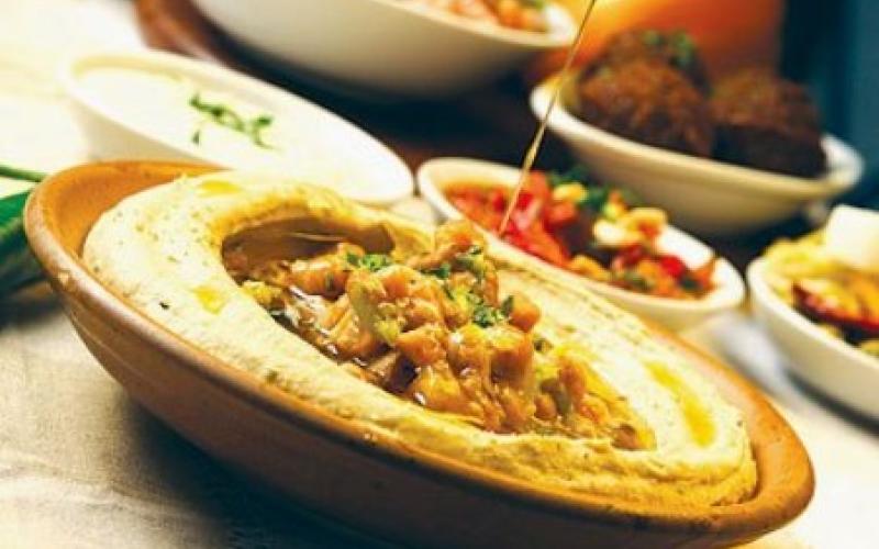 الغذاء والدواء: مادة التيتانيوم غير سامة ولم يرصد استخدامها في المطاعم والمصانع