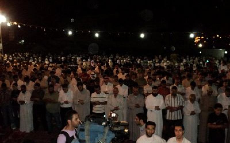  إحياء "ليلة الاستبشار بسقوط بشار" أمام السفارة السورية