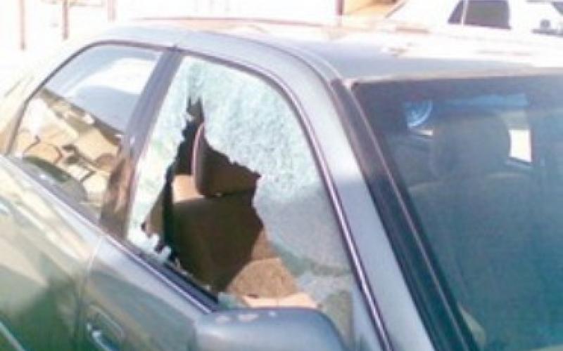 "أحرار الطفيلة": اعتداء على سيارة ناشطين