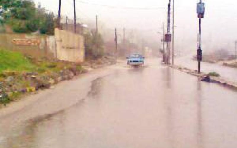 مياه الأمطار تدهم بيوت الشعر في المفرق