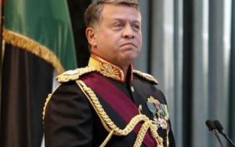 التعديلات الدستورية تمنح الملك صلاحيات إضافية