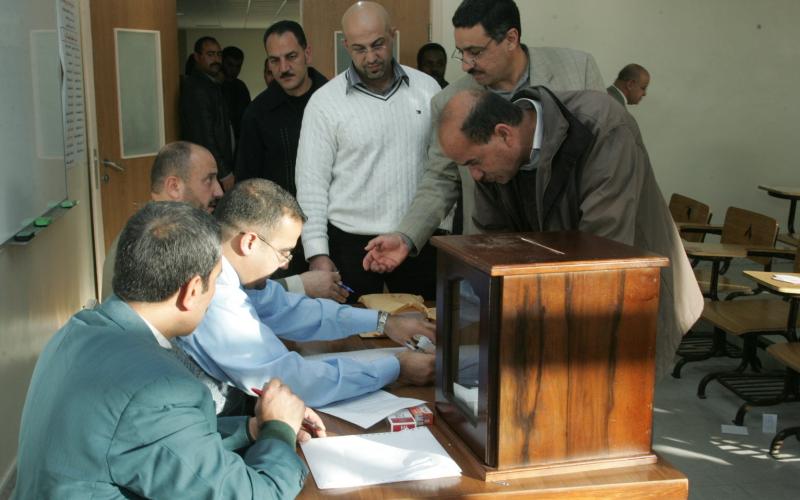 قانونية النواب توصي بوضع قانون للهيئة المستقلة على الانتخابات