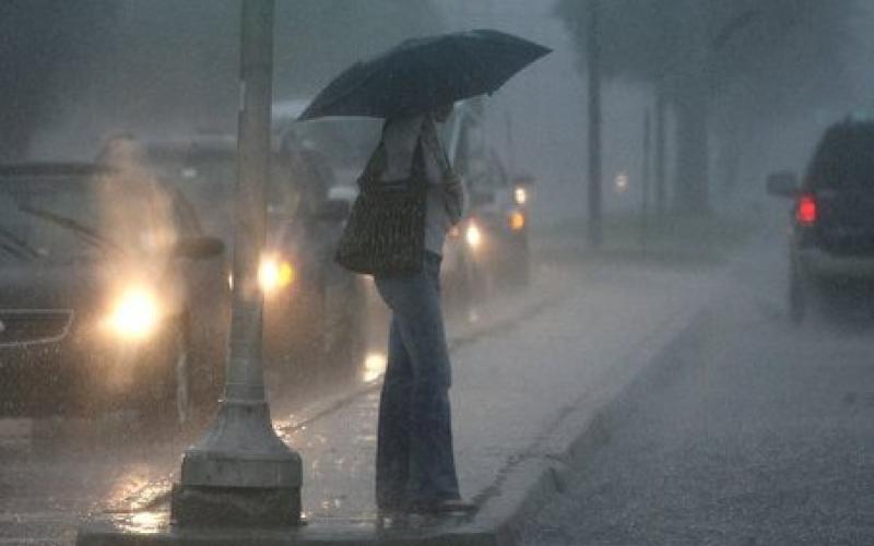 احتمال سقوط أمطار خفيفة