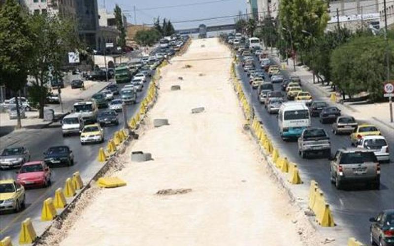 التحقق النيابية: شبهة فساد في مشروع الباص السريع