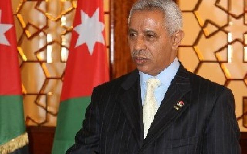 الفايز يتنازل عن حقه الشخصي في واقعة اطلاق النار