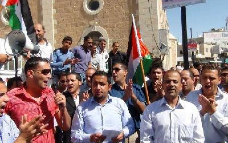 "وحدتنا وحريتنا خطوط حمراء".. جمعة توحد شعارات الجنوب