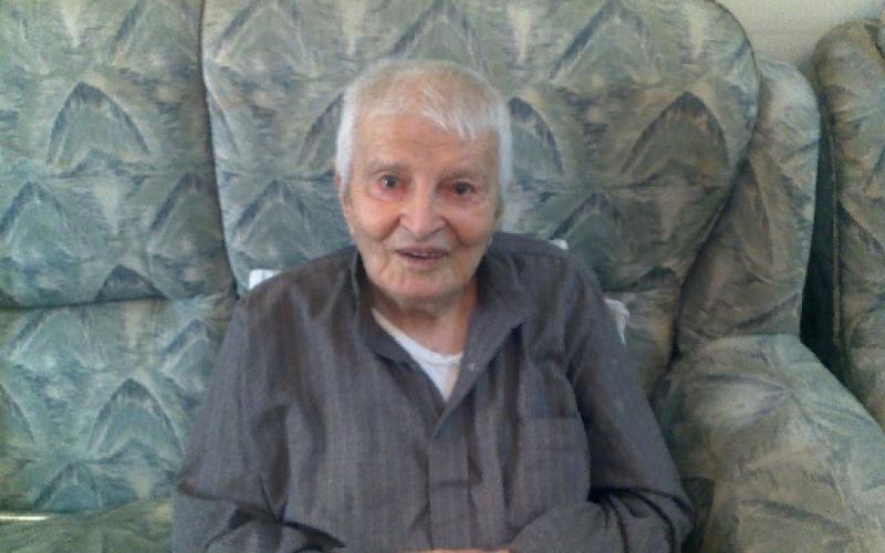 وفاة الفنان توفيق النمري عن 93 عاما 