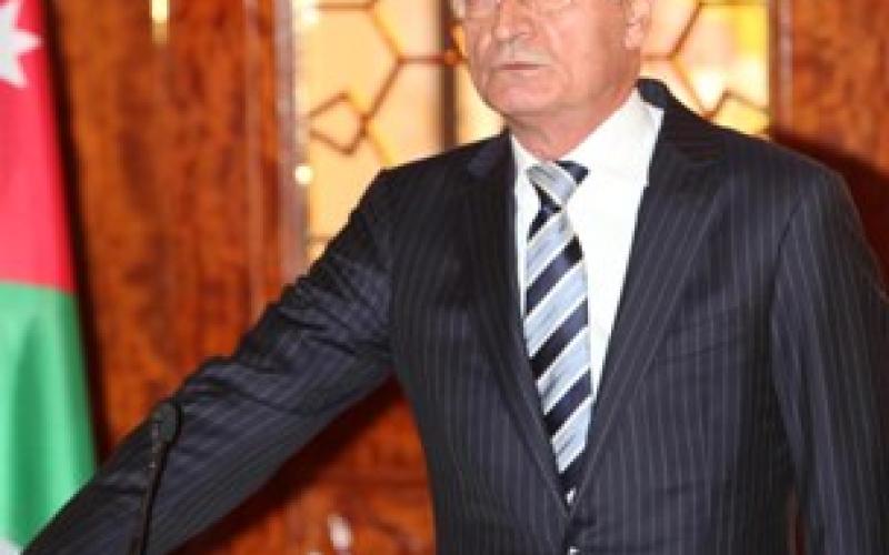 طوقان: الالتزام بمعايير الشفافية في البيانات المالية