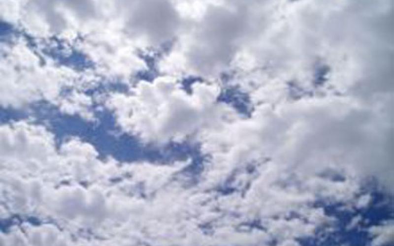 انخفاض على درجات الحرارة وأمطار متفرقة في الشمال