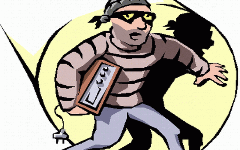 القبض على مرتكب 60 عملية سرقة حصد خلالها 65 ألف دينار