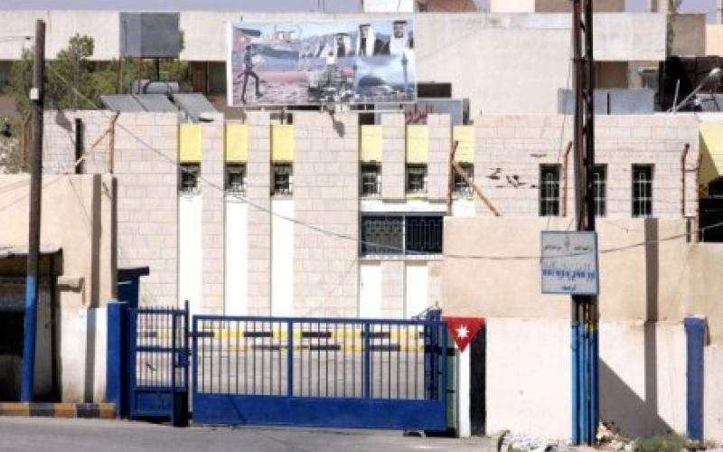 بركات تتفقد دور الرعاية الاجتماعية في الزرقاء