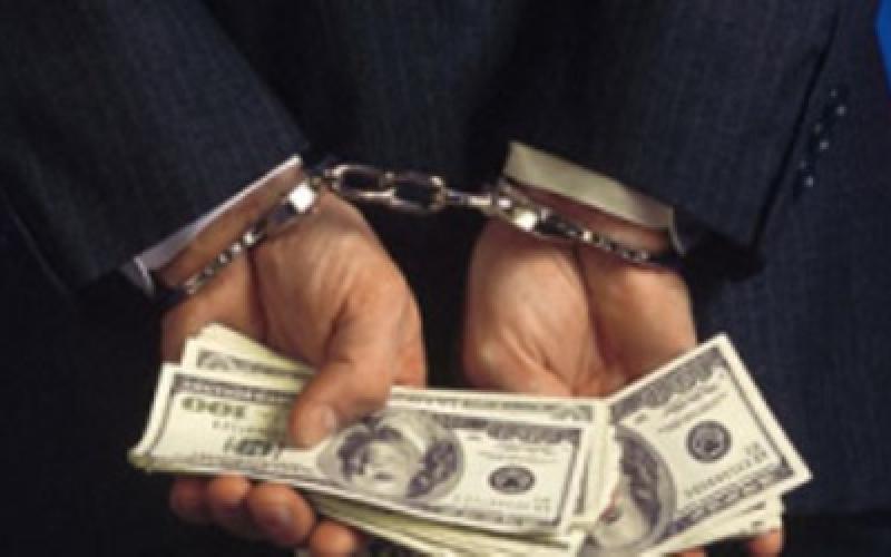 القبض على مختلسي 2 مليون دينار من شركة أغذية