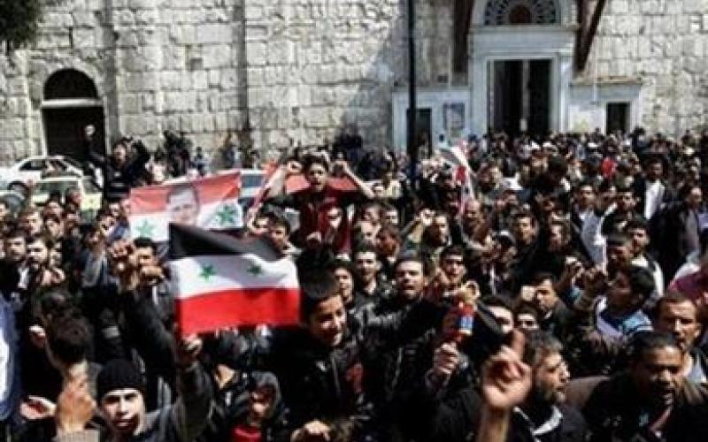 الشيوعي يحذر من الانجرار لسياسة المحاور تجاه الأزمة السورية