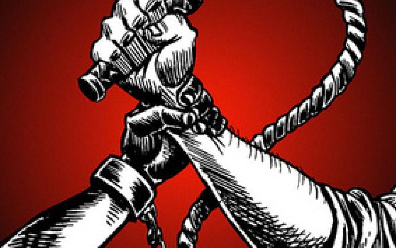 "تغيير" تدعو للعمل على إنهاء التعذيب في المراكز الأمنية