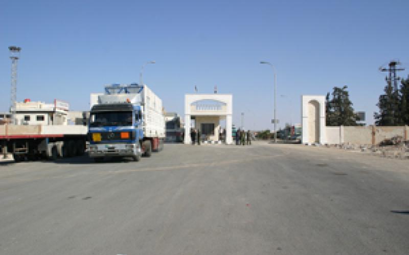 الاقتصاد الأردني يتخوف من إغلاق الخط السوري في ظل بدائل مكلفة