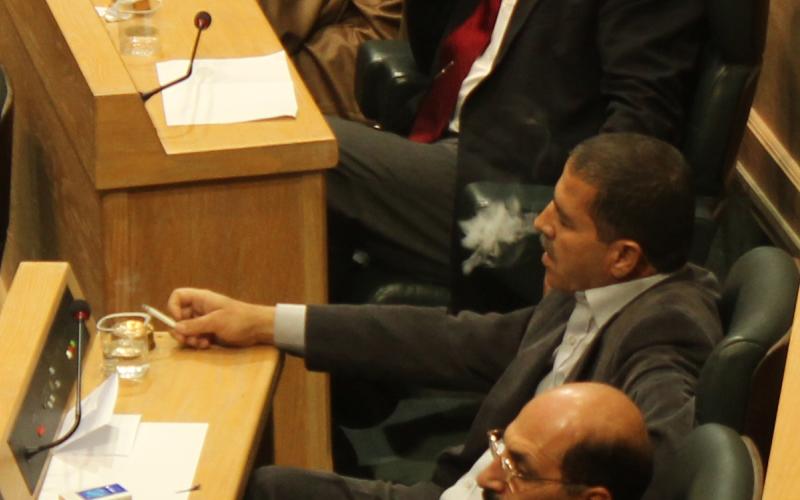 فيديو مهاجمة النائب عبيدات للسعود