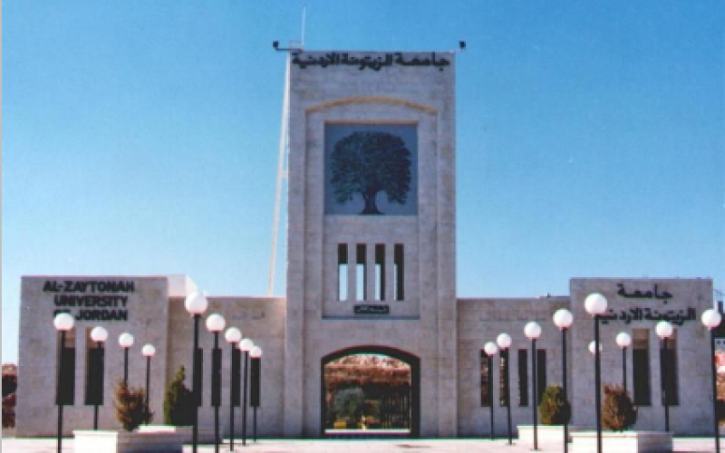 طعن رجل امن خلال مشاجرة طلابية في الزيتونة