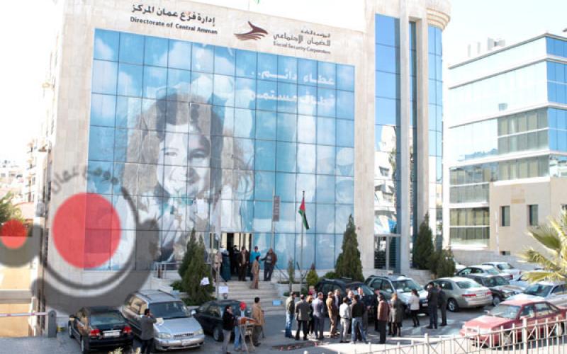 اعتصام الضمان يتحول إلى إضراب وتحذير من مؤامرة الهيكلة