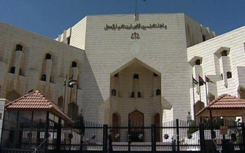  "مكافحة الفساد" تعتصم في قصر العدل دعما للقضاء 