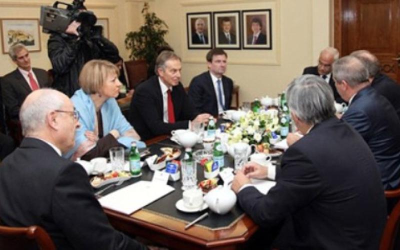 أبو ردينة: لقاءات عمان حتى نهاية الشهر