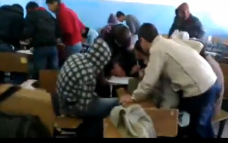 محاسبة المعلم المسؤول عن حالات غش في امتحان العاشر