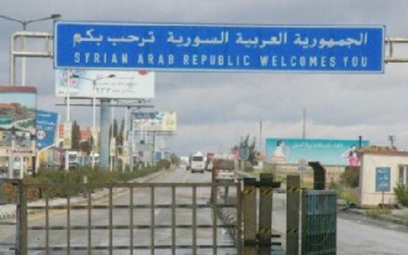 سوريا تسمح بدخول سيارات مراقبي الجامعة العالقة بالأردن