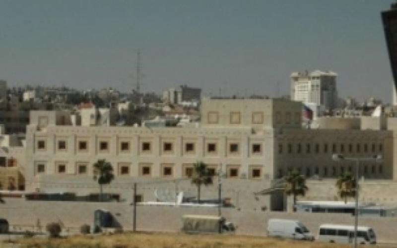 معدات من السفارة الأمريكية للجمارك لكشف تجارة الأسلحة