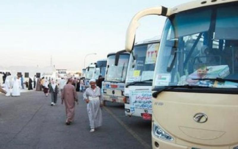 حل مشكلة 4 الأف معتمر على الحدود السعودية