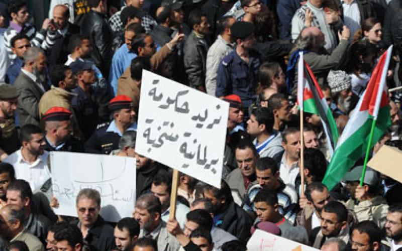 الفايز: التضخيم الغربي للحراك في الأردن اثر على السياحة