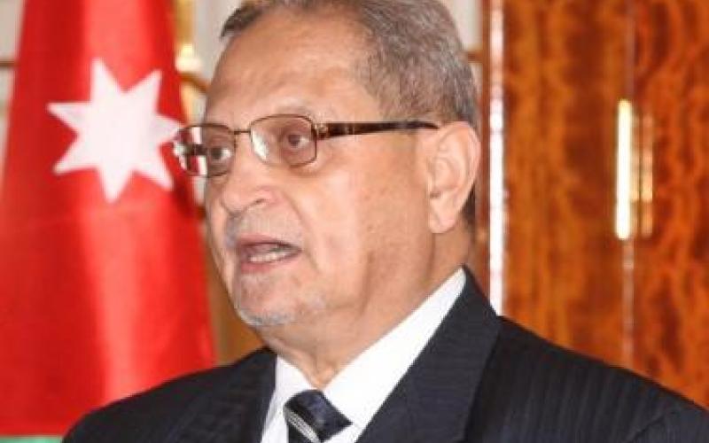 مذكرة لطرح الثقة بوزير الاوقاف بتبني السعود