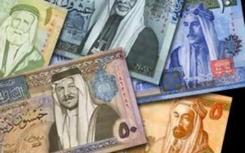 الحكومة تدرس تقديم دعم نقدي مباشر للمستحقين