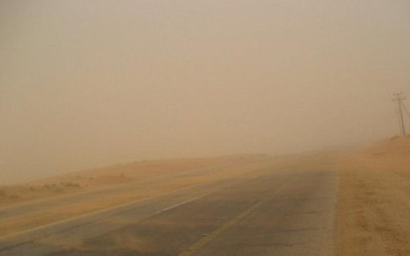 تعليق دوام مدارس عمان الخاصة.. وإغلاقات لبعض الطرق بسبب الغبار