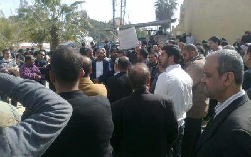 معتصمون أمام الجويدة: اعتقال الأحرار فخر لهم وعار عليكم