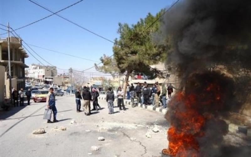الطفيلة: القبض على 3 متهمين بالاعتداء على رجل أمن وأعمال شغب