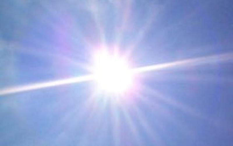أجواء حارة والعظمى 28 درجة في عمان