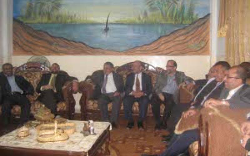 المهندسين تزور الناشط باسل الرواشدة