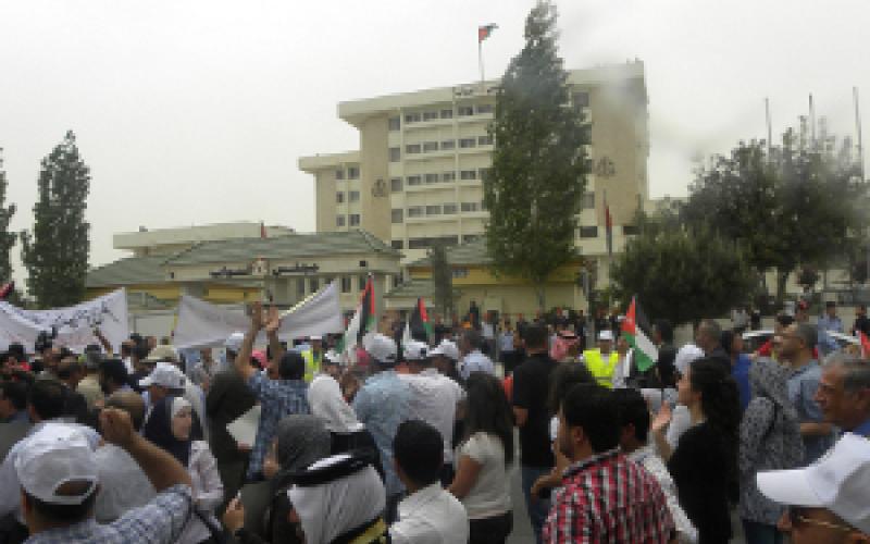 اليوم العالمي للعمال يشهد ولادة اتحاد النقابات المستقلة