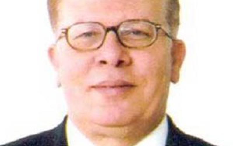 الدستور تنهي عقده والشريف يؤكد رغبته بالاستقالة