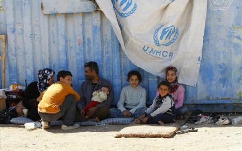 الأردن يبعد 50 لاجئا سوريا