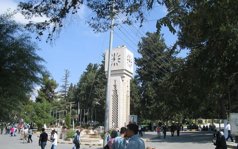 طلبة الأردنية: على الشعب الوقوف بوجه الطيش الحكومي