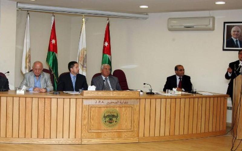 الحافظ: الحكومة تعلم بأن قراراتها غير شعبية 