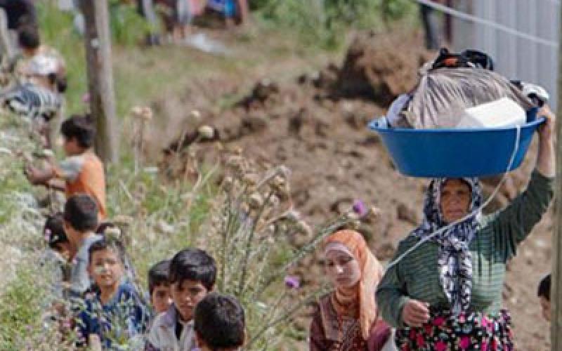 نزوح آلاف السوريين عبر الشيك الحدودي للأراضي الأردنية