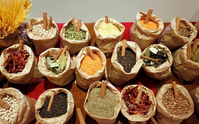 بهارات مشكلة- عدسة جمال نصر الله/ فيسبوك 